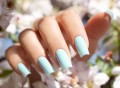 victoria-vynn-gel-polish-mega-base-8-ml-mint-stylizacja.jpg