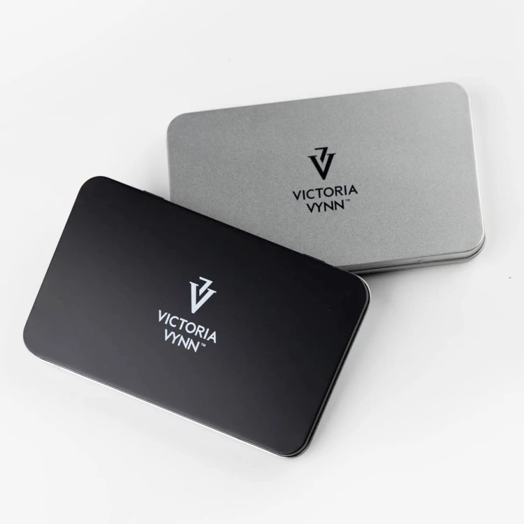 victoria-vynn-nail-art-black-box-178-108-15-mm-piornik-kolory.jpg