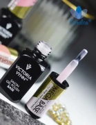 victoria-vynn-gel-polish-mega-base-8-ml-cold-pink-pędzelek.webp