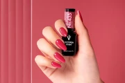 lakier_hybrydowy_435_gel_polish_FashionFollower_stylizacja_1200x800_1491.webp